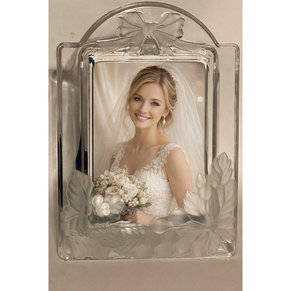 Savoir Vivre Luscious Frosted Glass Picture Frame Bow Floral Japan Vtg Bridal